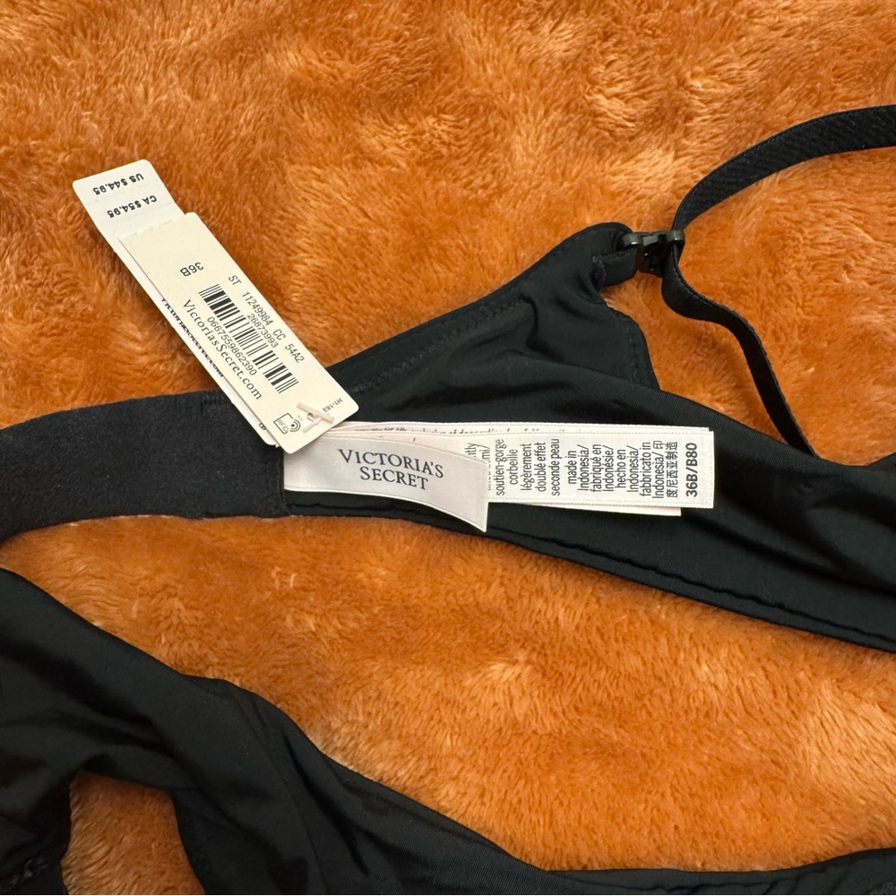 Victoria's Secret THE T-SHIRT Lightly Lined Smooth Demi Bra 36B NWT - Picture 4 of 4
